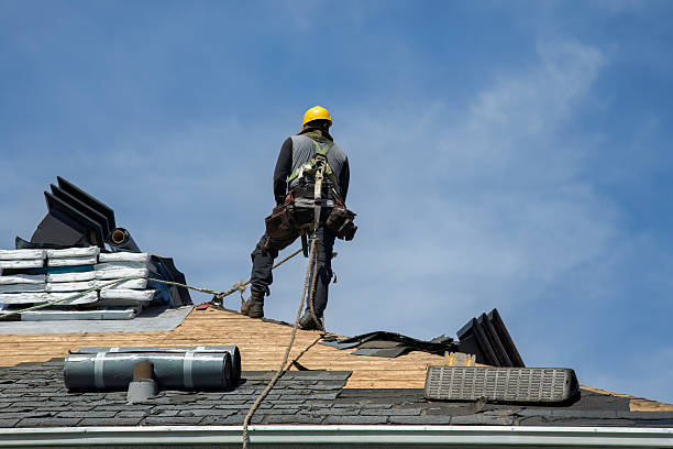 Professional Metal Roofing technician working in Cumberland Center, ME